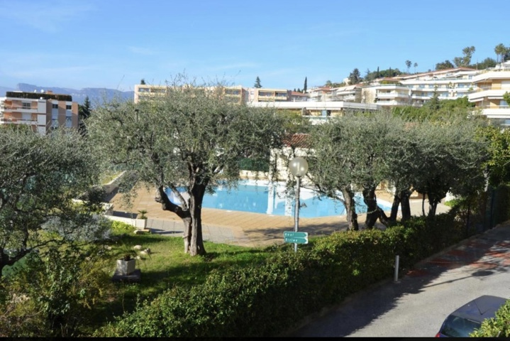 Appartement - À vendre - 06200 Nice