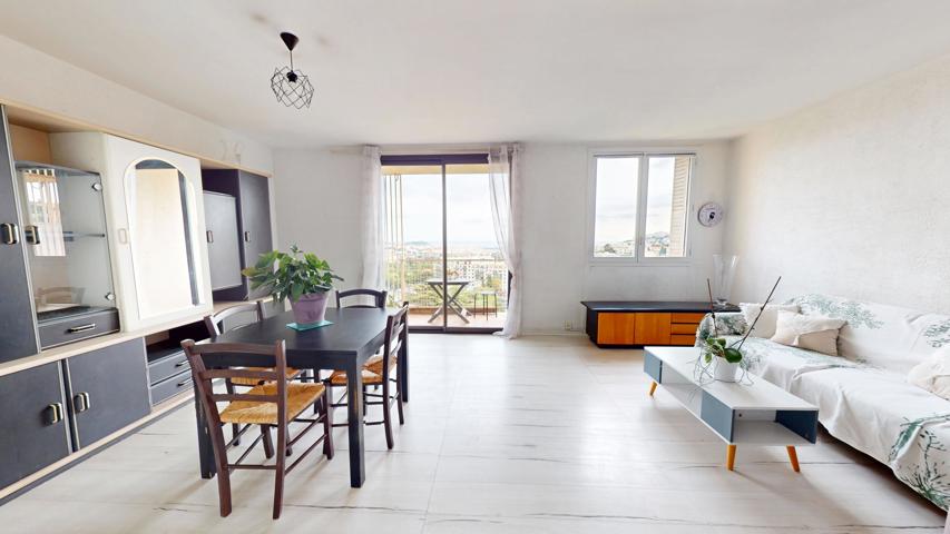 Appartement - À vendre - 06100 Nice