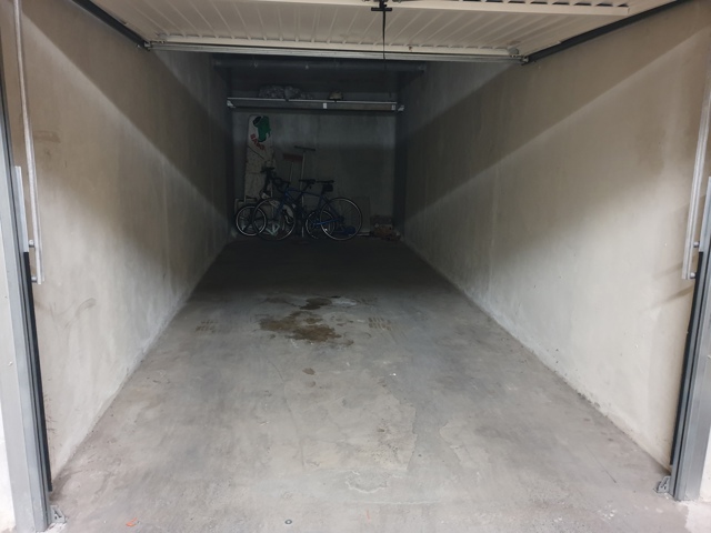 Garage (ferme) - À vendre - 06300 Nice