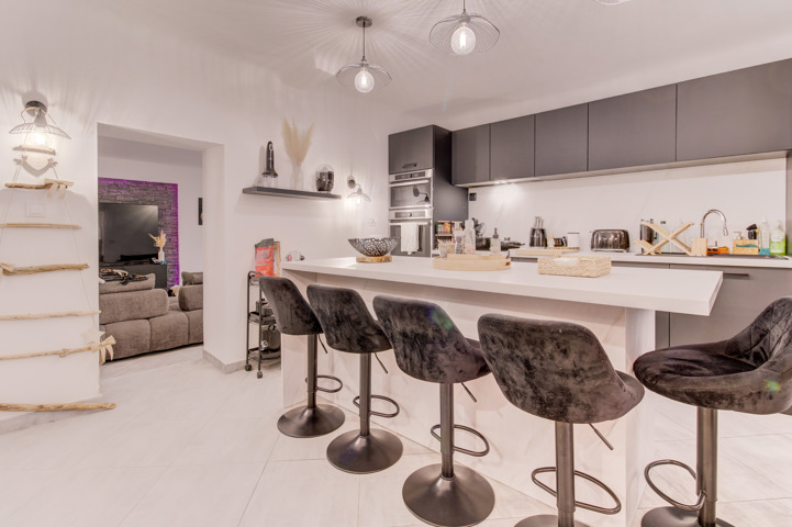 Appartement - À vendre - 06510 Gattières