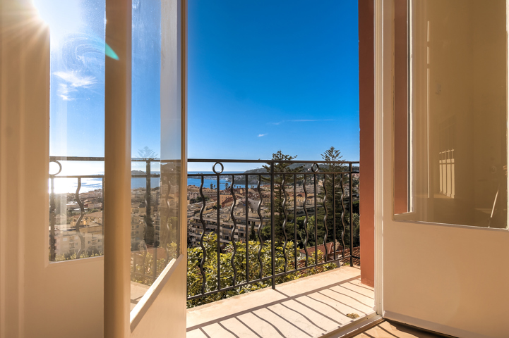 Appartement - À vendre - 06310 Beaulieu-sur-Mer