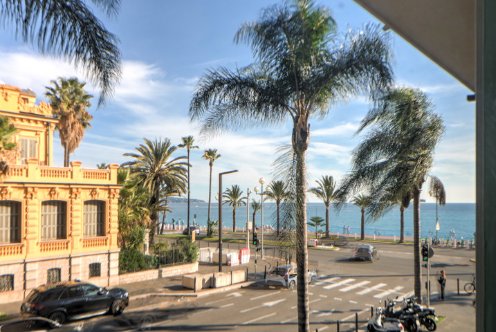 Appartement - À louer - 06000 Nice