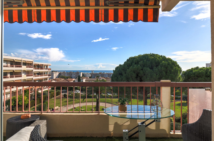 Appartement - À vendre - 06800 Cagnes-sur-Mer