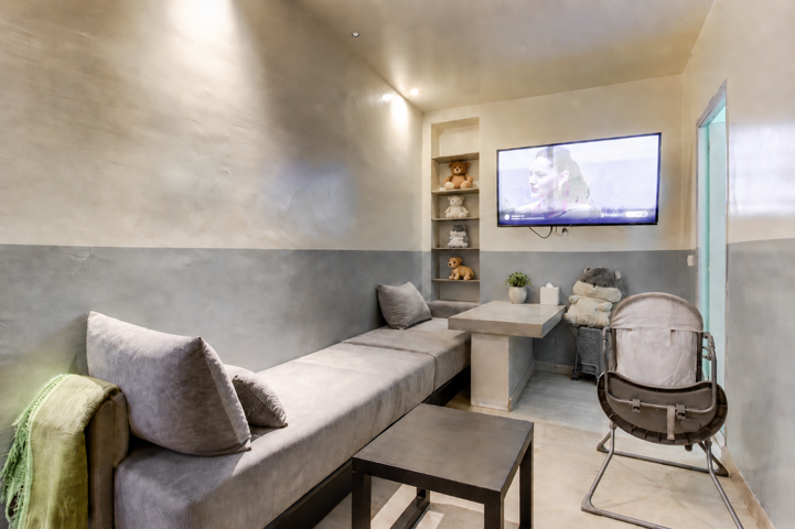 Flat - for sale - 06300 Nice