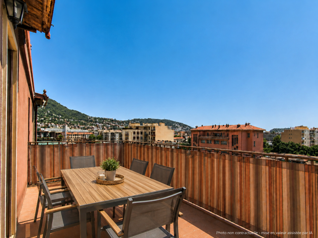 Flat - for sale - 06300 Nice