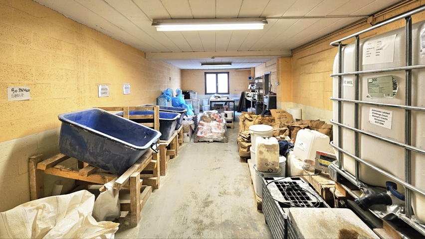 Bureaux & entrepôts - à vendre - 4671 Blegny