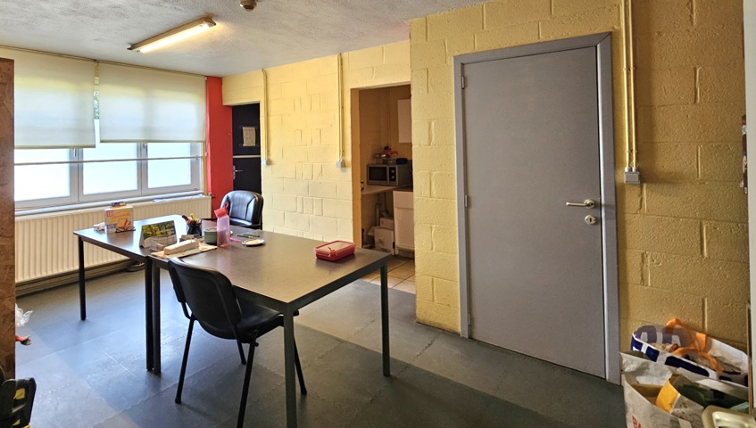 Bureaux & entrepôts - à vendre - 4671 Blegny