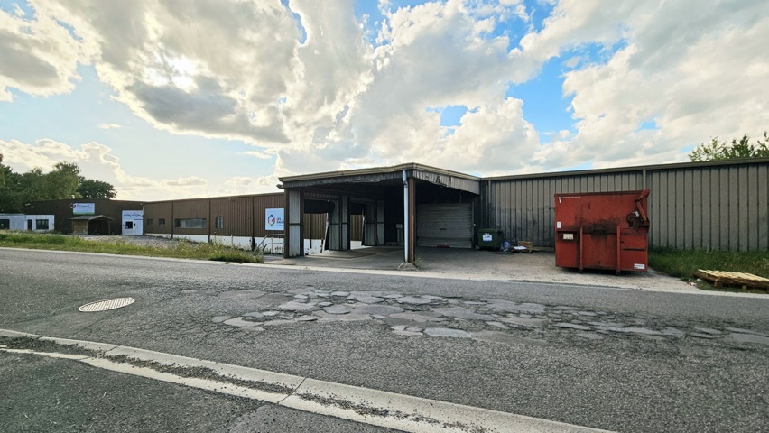Kantoren & magazijn - te koop - 4671 Blegny