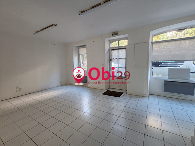 Bureaux - À louer - 29150 Châteaulin