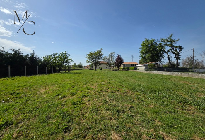 Terrain - À vendre - 31410 LONGAGES