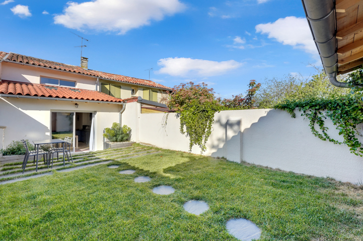 Maison - À vendre - 31330 Grenade