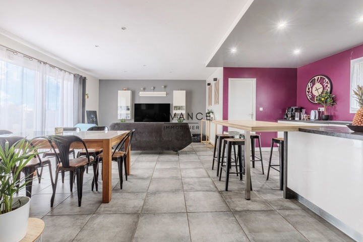 Maison - À vendre - 31810 Vernet