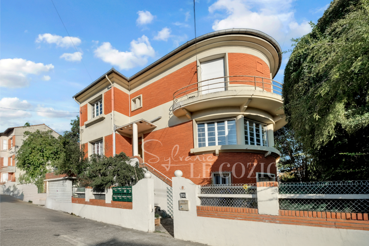 Immeuble à appartements - À vendre - 31300 TOULOUSE