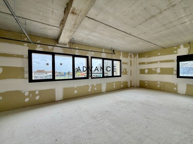 Immeuble à usage multiple - À vendre - 82000 Montauban