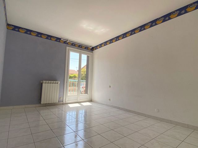 Appartement - À vendre - 11000 CARCASSONNE