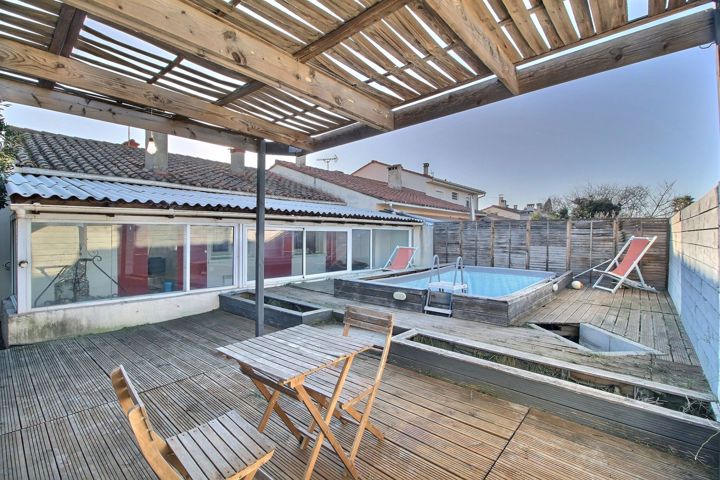 Maison - À vendre - 66200 Montescot