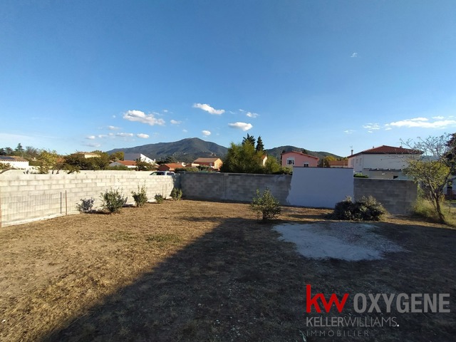 Terrain à bâtir - À vendre - 66160 Le Boulou