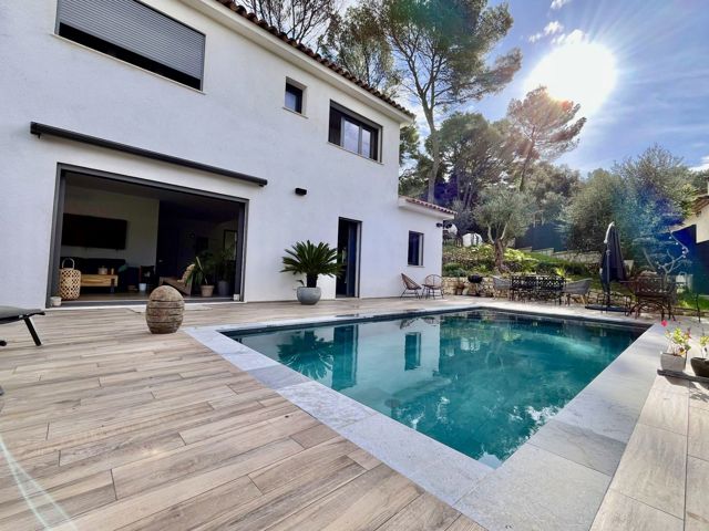 Maison - À vendre - 06220 VALLAURIS