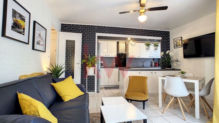 Appartement - À vendre - 06600 ANTIBES