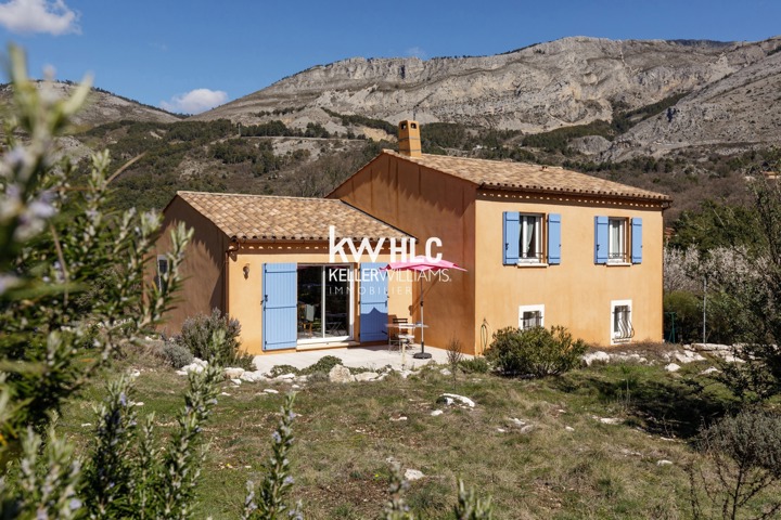 Maison - À vendre - 06460 ESCRAGNOLLES