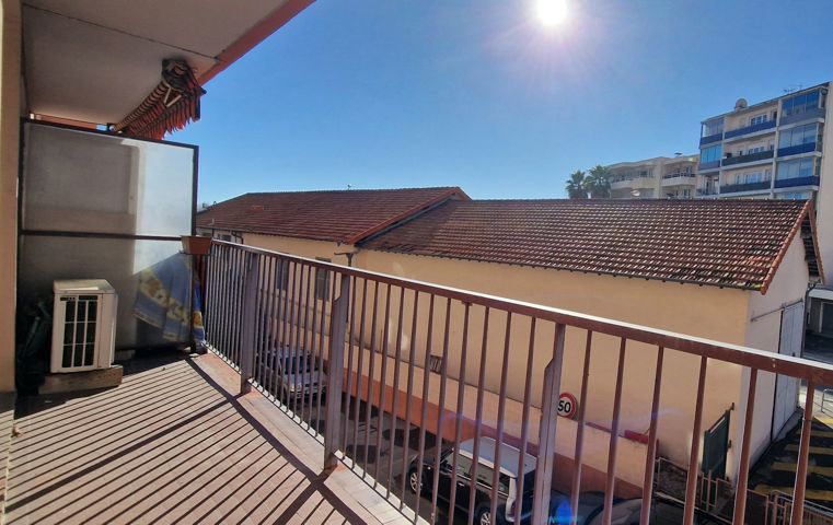 Appartement - À vendre - 06800 CAGNES SUR MER