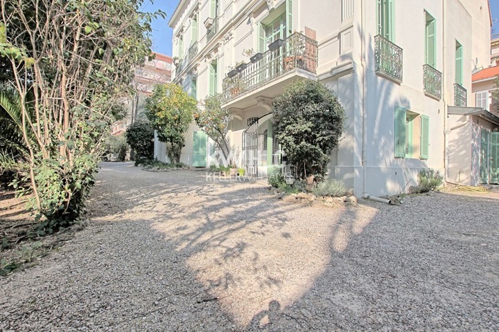 Appartement - À vendre - 06400 CANNES
