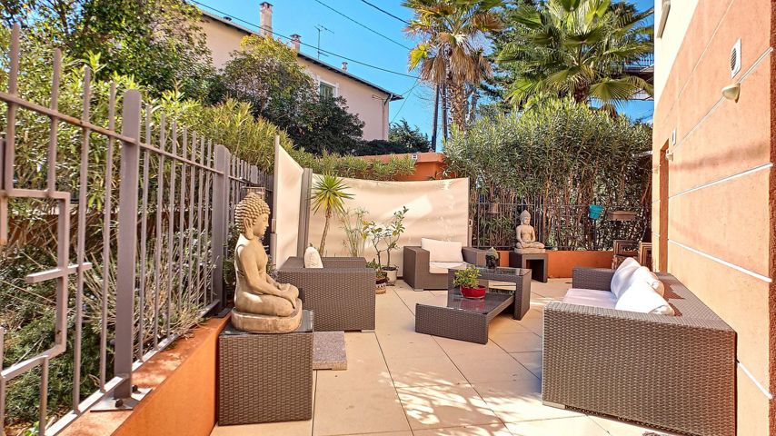 Appartement - À vendre - 06160 JUAN LES PINS