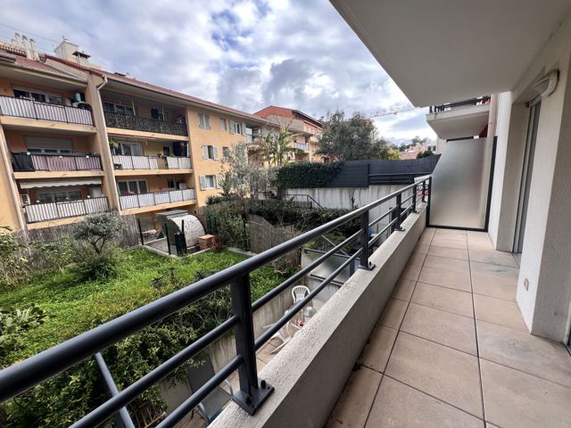 Appartement - À vendre - 06300 NICE