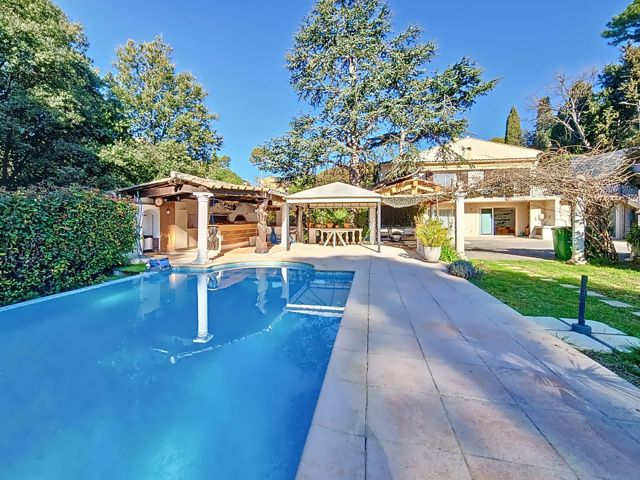 Maison - À vendre - 06600 ANTIBES