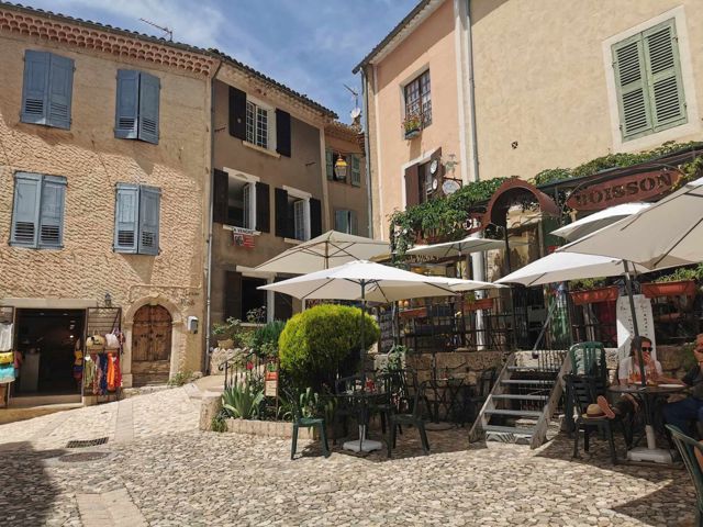 Maison - À vendre - 04360 MOUSTIERS STE MARIE