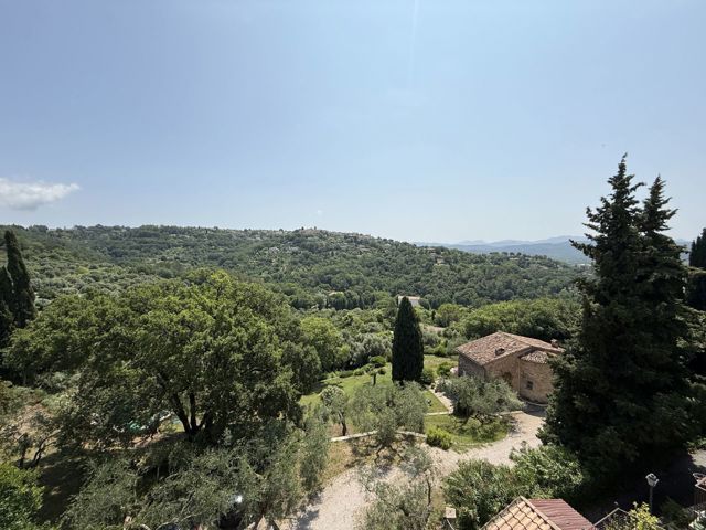 Appartement - À vendre - 83440 CALLIAN