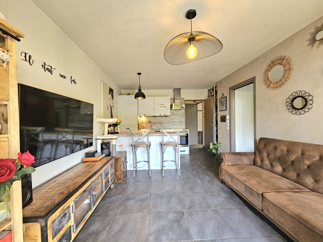 Appartement - À vendre - 06200 ST ISIDORE