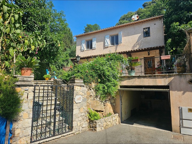 Maison - À vendre - 06530 Spéracèdes