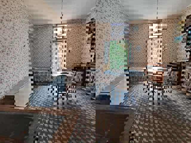 Maison - À vendre - 04380 Thoard