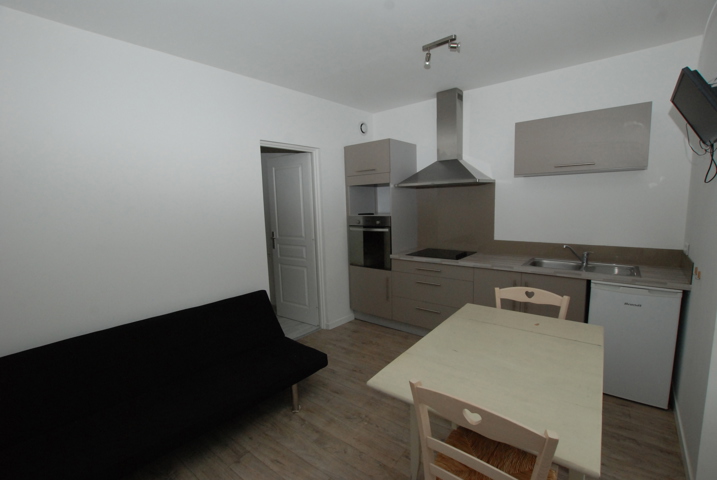 Appartement - À louer - 46200 Souillac