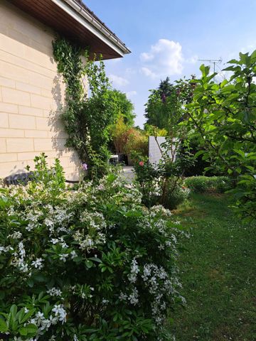 Maison - À vendre - 78870 Bailly