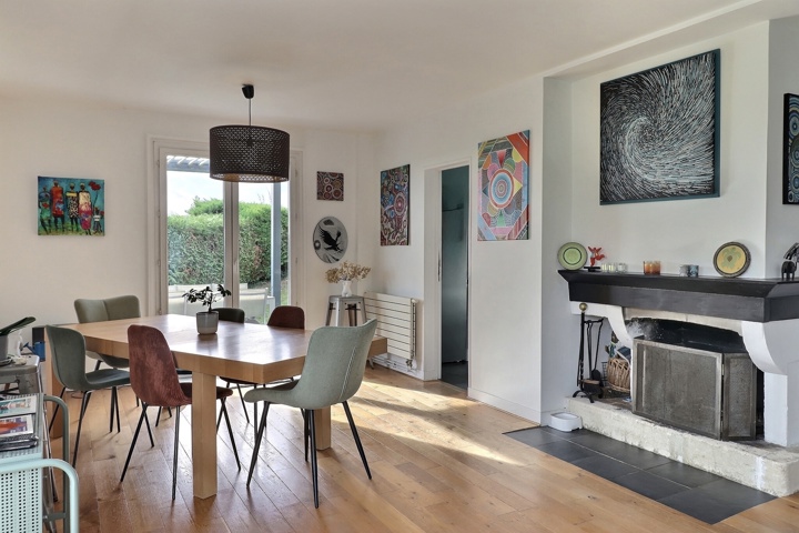 Maison - À vendre - 78121 Crespières