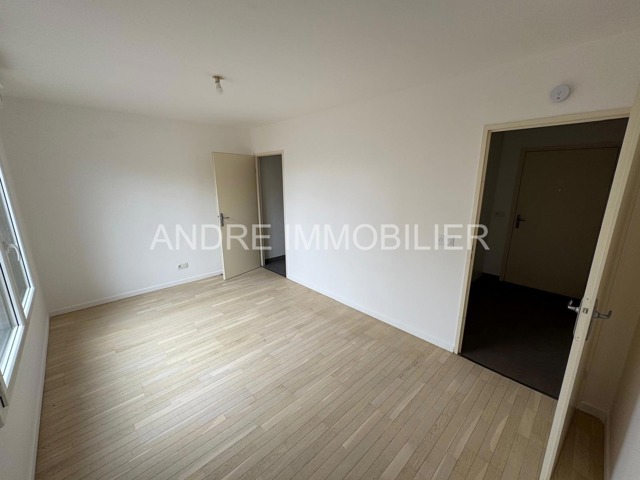 Studio - À louer - 78260 Achères
