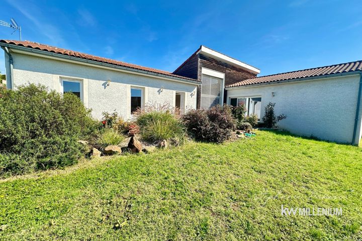 Maison - À vendre - 81160 ARTHES