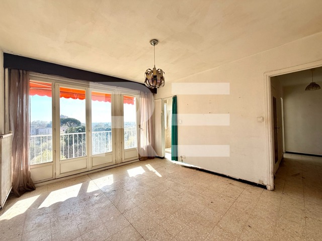 Appartement - À vendre - 30000 Nîmes