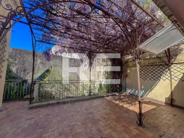 Bien exceptionnel - À vendre - 30000 Nîmes