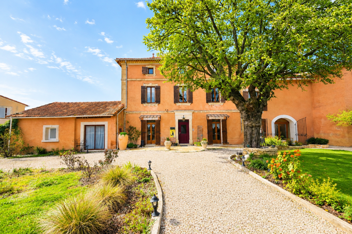 Maison de caractère - À vendre - 84410 Bédoin