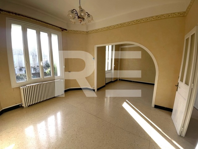 Maison - À vendre - 30000 Nîmes
