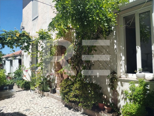Maison - À vendre - 30900 Nîmes