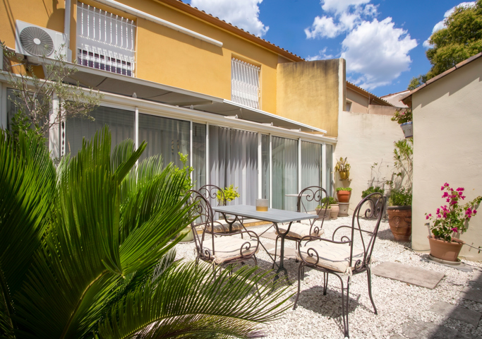 Maison - À vendre - 30900 Nîmes