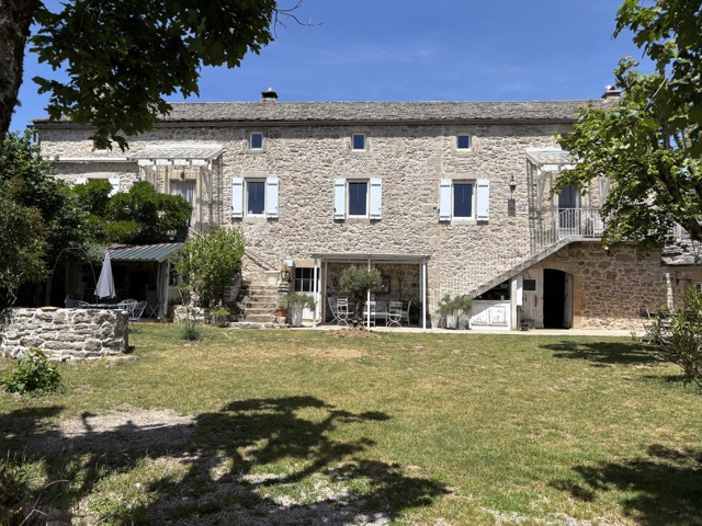 Maison de caractère - À vendre - 12230 Nant