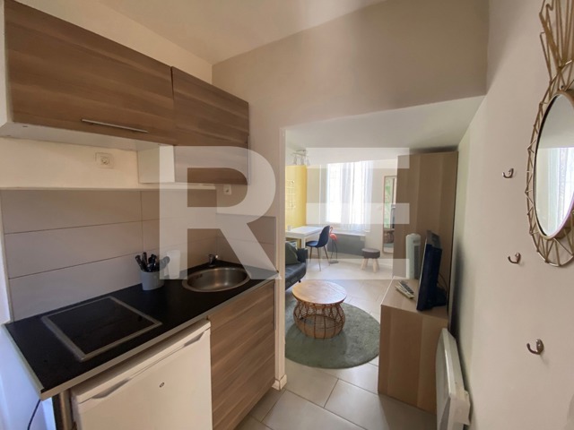 Studio - À vendre - 30000 Nîmes