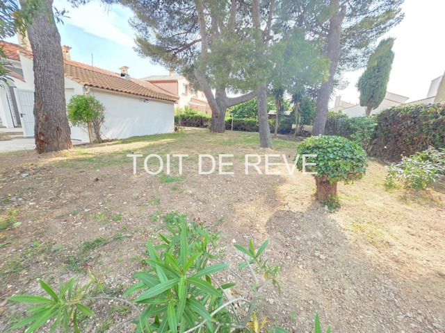 Terrain à bâtir - À vendre - 34110 Frontignan