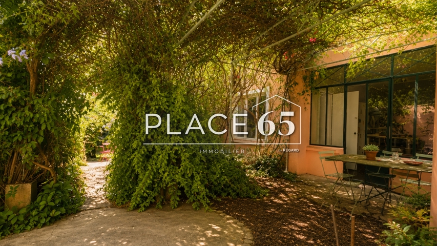 Maison - À vendre - 30000 Nîmes