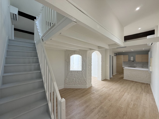 Maison - À vendre - 30000 Nîmes